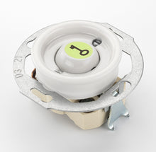 Kép betöltése a galériamegjelenítőbe: Porcelán nyomógomb - utánvilágító, kulcs