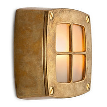 Kép betöltése a galériamegjelenítőbe: Fali réz lámpa ráccsal
