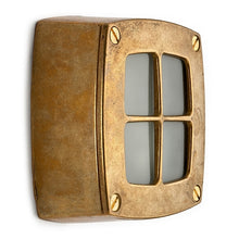 Kép betöltése a galériamegjelenítőbe: Fali réz lámpa ráccsal